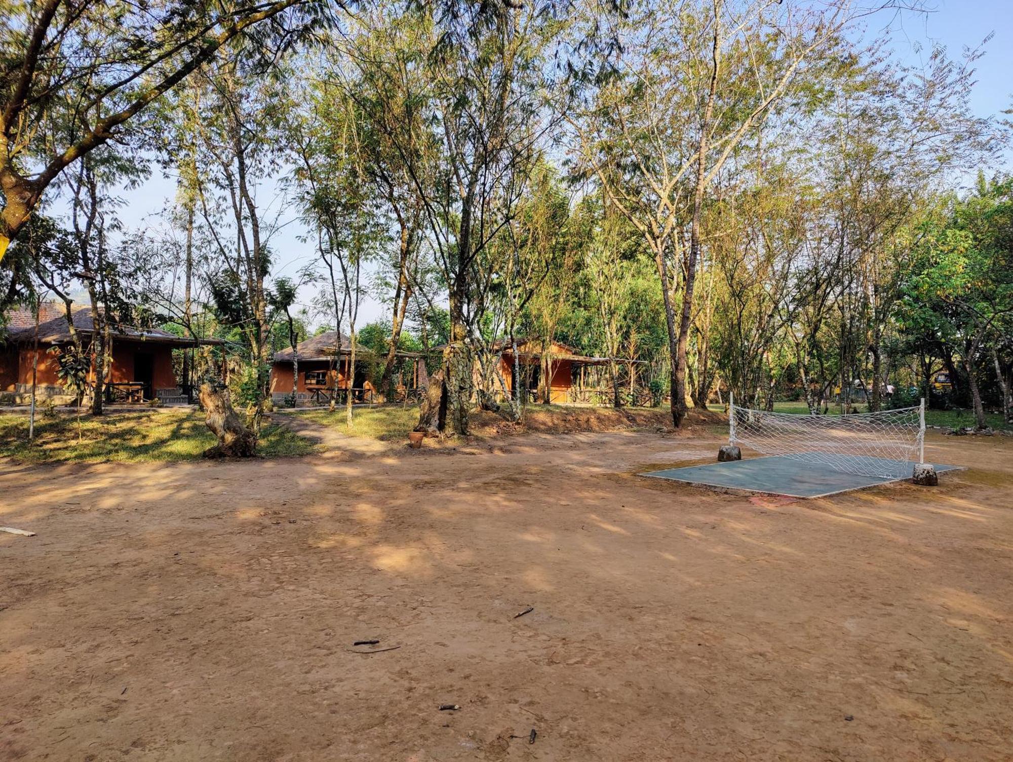 Red Rocks Rwanda - Campsite & Guesthouse Nyakinama Bagian luar foto