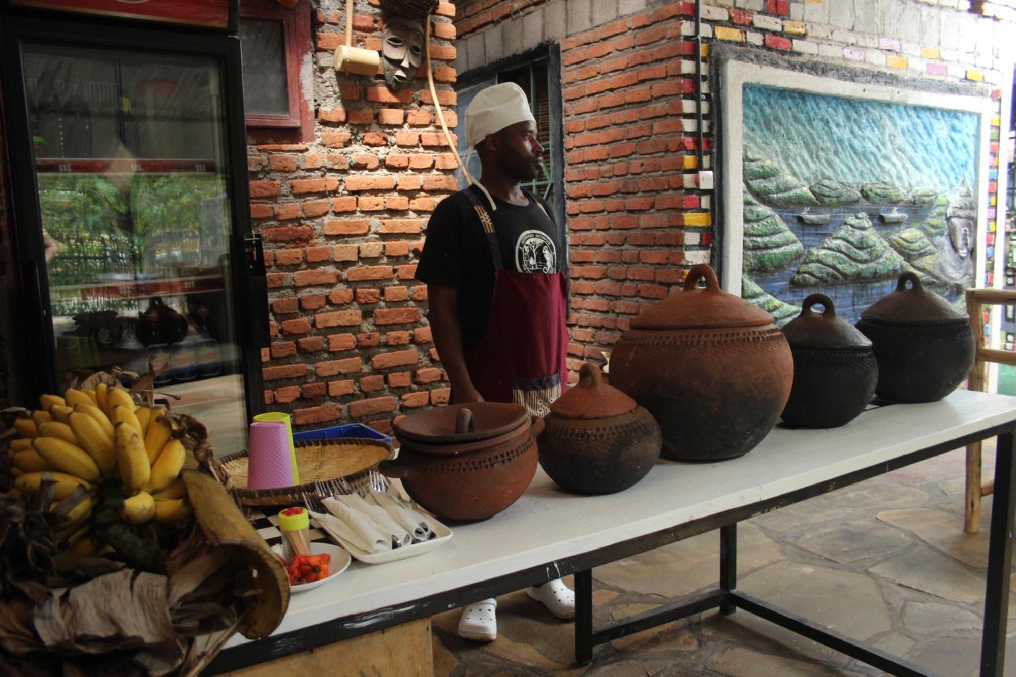 Red Rocks Rwanda - Campsite & Guesthouse Nyakinama Bagian luar foto