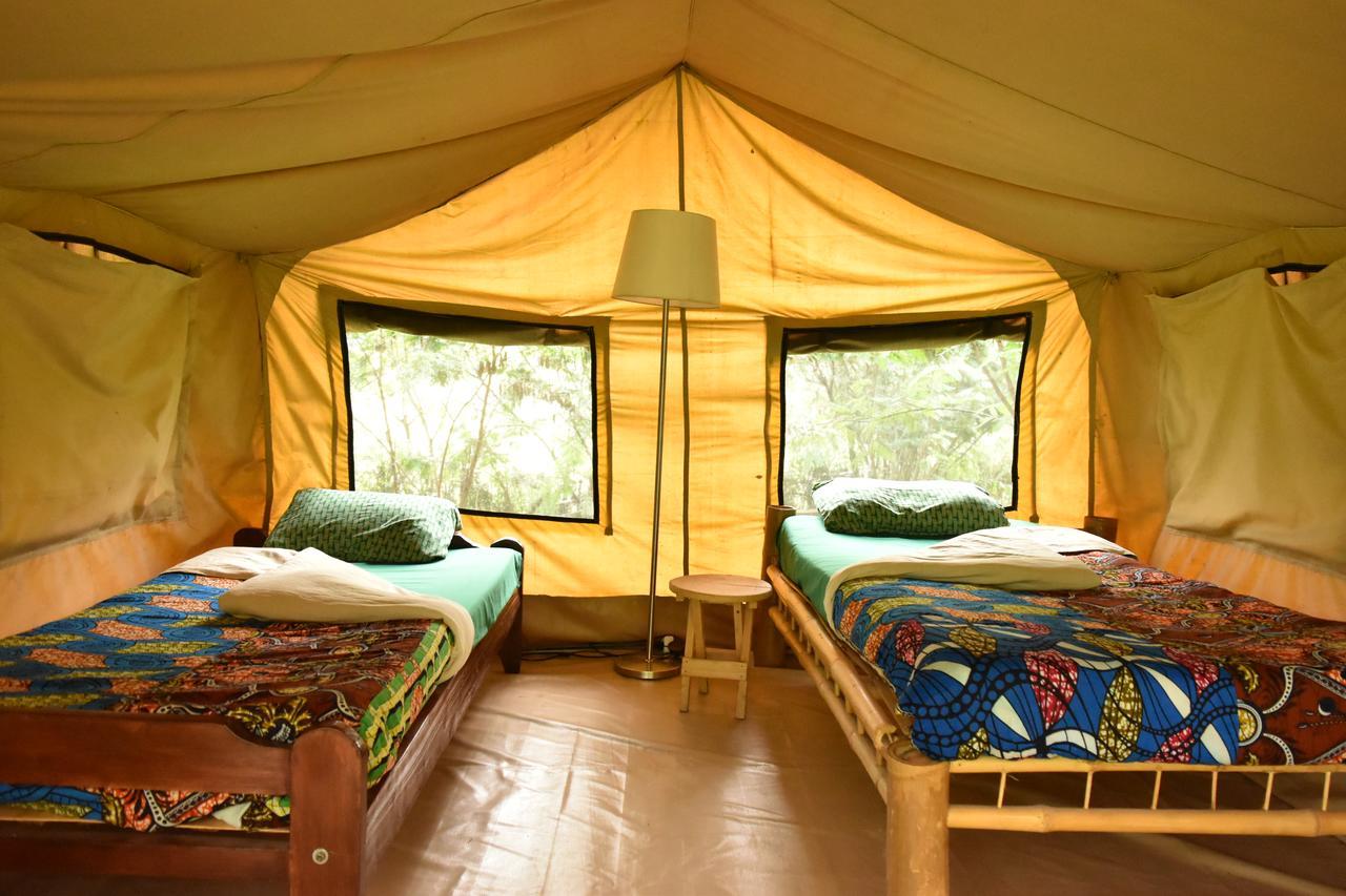 Red Rocks Rwanda - Campsite & Guesthouse Nyakinama Bagian luar foto